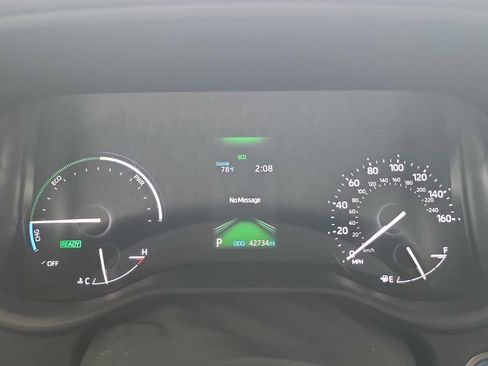 Used 2022 Toyota Sienna XSE image 16