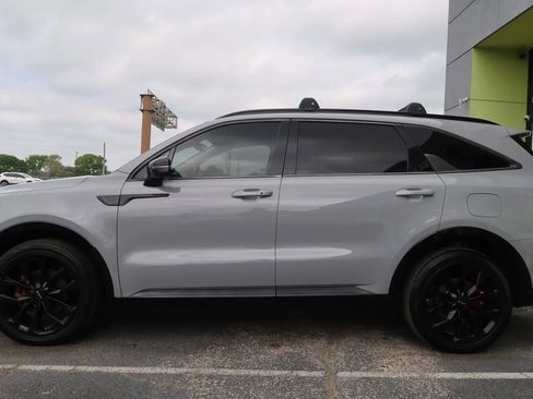 Used 2022 Kia Sorento SX image 7