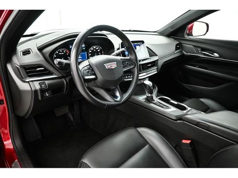 Used 2021 Cadillac CT4 Luxury w/ Cold Weather Package AWD/4WD image 31
