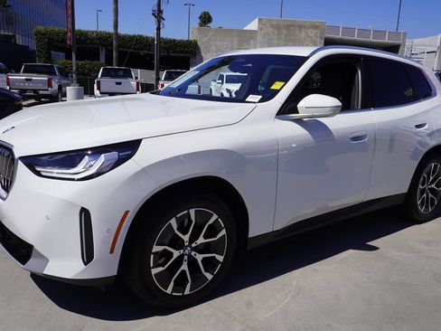 Used 2026 BMW X3 xDrive30i AWD/4WD image 4