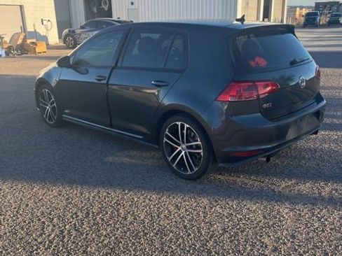Used 2017 Volkswagen GTI Sport image 7