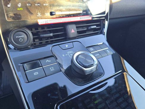 Used 2024 Toyota bZ4X XLE image 32