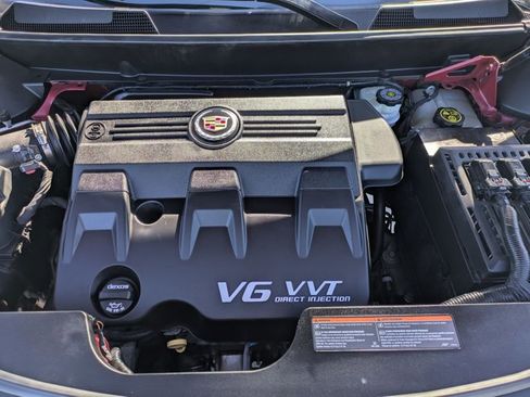 Used 2015 Cadillac SRX Performance w/ Driver Awareness Package image 24