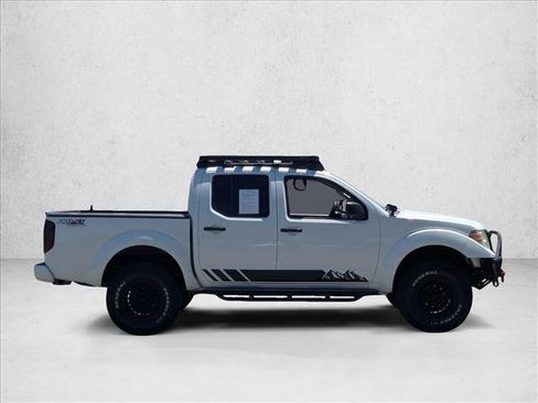 Used 2014 Nissan Frontier PRO-4X w/ Pro-4x Luxury Package AWD/4WD image 4
