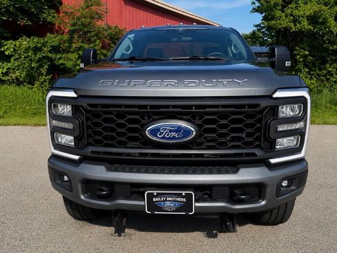 Used 2023 Ford F350 XL w/ STX Appearance Package AWD/4WD image 2