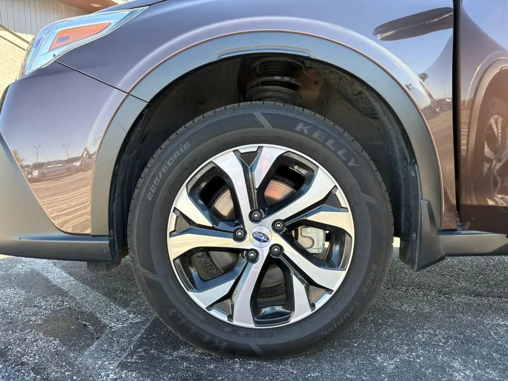 Used 2021 Subaru Outback Limited w/ Popular Package #2 AWD/4WD image 31