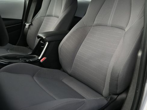 Used 2024 Toyota Corolla SE image 17