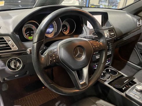 Used 2015 Mercedes-Benz E 400 Cabriolet image 3