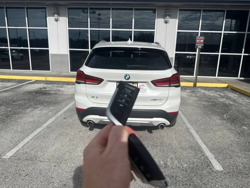 Used 2020 BMW X1 xDrive28i w/ Premium Package AWD/4WD image 6