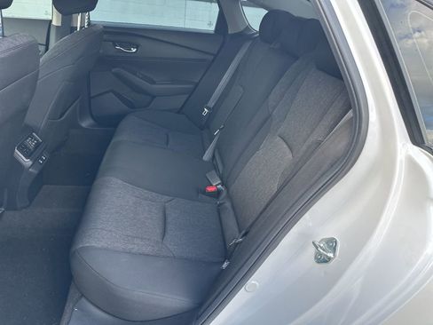 Used 2025 Honda Accord SE image 36