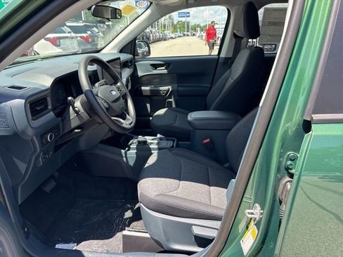 New 2025 Ford Maverick XLT w/ Black Appearance Package image 9