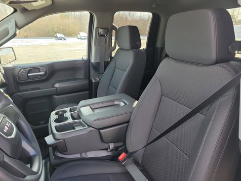 New 2026 GMC Sierra 1500 Pro w/ Convenience Package AWD/4WD image 4