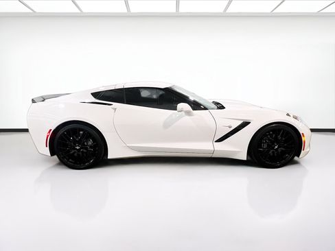 Used 2017 Chevrolet Corvette Stingray Coupe w/ Battery Protection Package RWD image 23