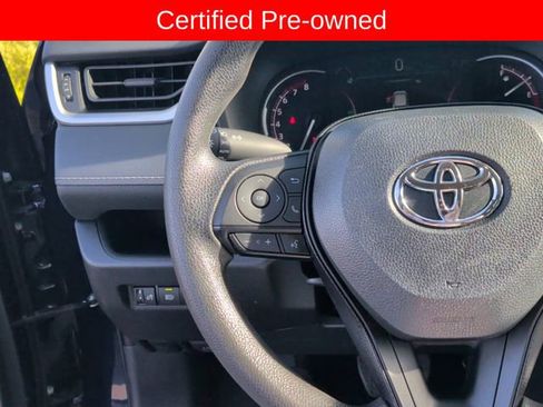 Certified 2025 Toyota RAV4 XLE AWD/4WD image 15