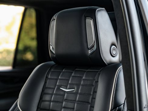 Used 2023 Cadillac Escalade V image 37