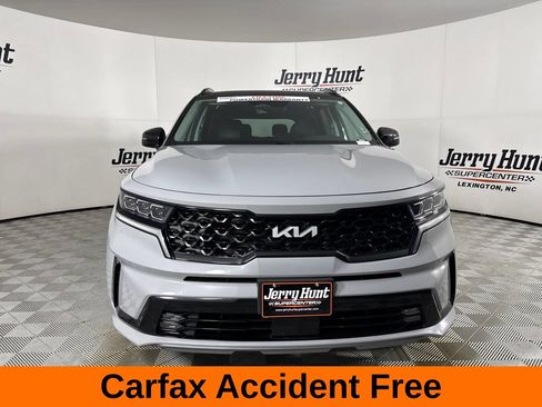 Used 2023 Kia Sorento SX FWD image 3