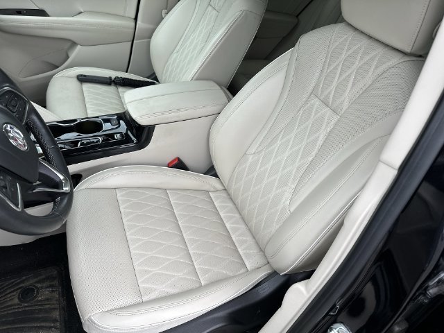 Used 2023 Buick Envision Avenir AWD/4WD image 16