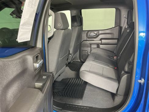 Used 2023 Chevrolet Silverado 1500 Custom Trail Boss w/ LPO, Dark Essentials Package AWD/4WD image 13