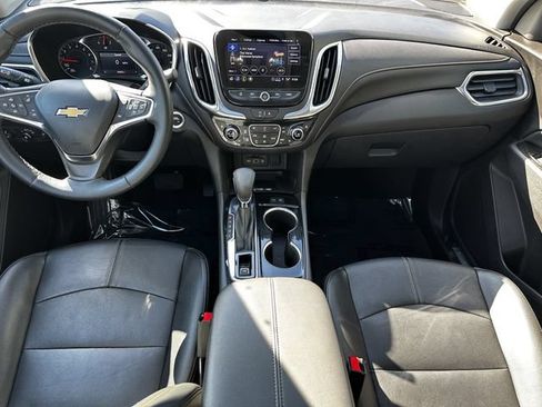 Used 2024 Chevrolet Equinox Premier AWD/4WD image 15
