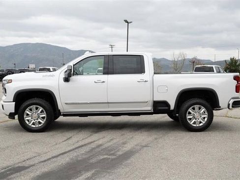 New 2025 Chevrolet Silverado 2500 High Country w/ Technology Package image 7