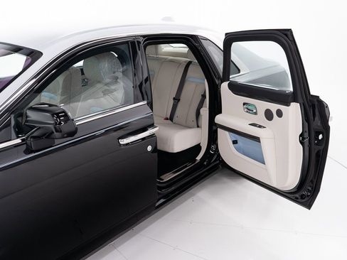 Certified 2025 Rolls-Royce Ghost image 20
