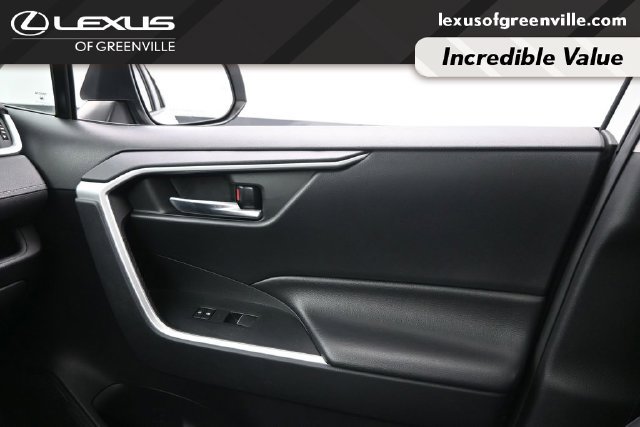 Used 2019 Toyota RAV4 XLE Premium w/ Cold Weather Package AWD/4WD image 20