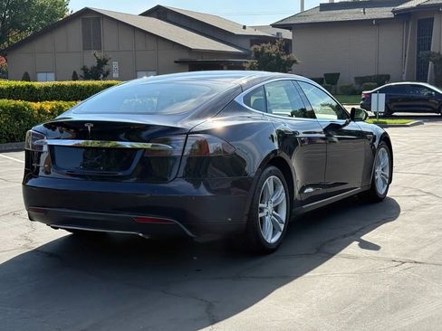 Used 2013 Tesla Model S image 5