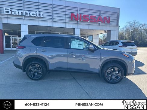 New 2026 Nissan Rogue SV w/ Cold Weather Package image 4