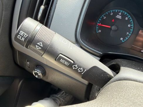 Used 2019 Chevrolet Colorado W/T w/ WT Convenience Package RWD image 42