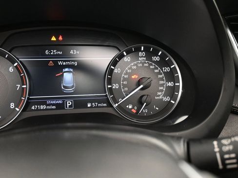 Used 2021 INFINITI QX50 Luxe w/ Appearance Package image 17