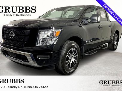 Used 2024 Nissan Titan SV w/ SV Convenience Package
