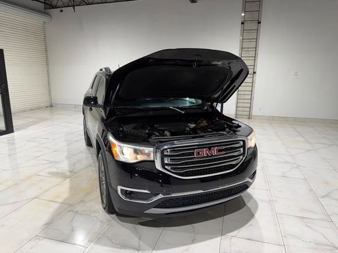 Used 2019 GMC Acadia SLT w/ LPO, Floor Liner Package AWD/4WD image 5