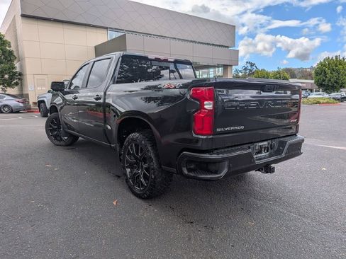 Used 2022 Chevrolet Silverado 1500 RST w/ Convenience Package II AWD/4WD image 6