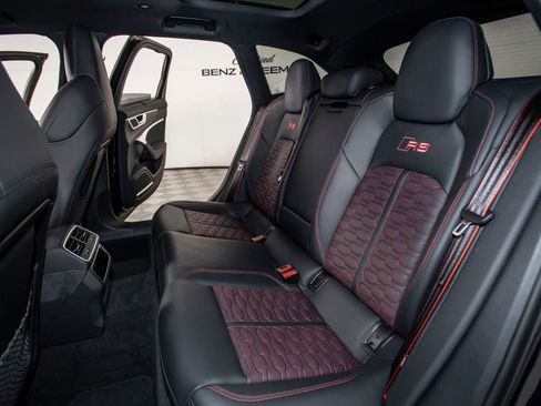 Used 2025 Audi RS 6 performance image 16