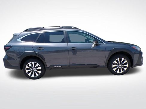 Used 2024 Subaru Outback Limited AWD/4WD image 6