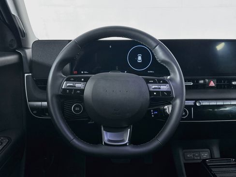 Used 2025 Hyundai Ioniq 5 SEL RWD image 18
