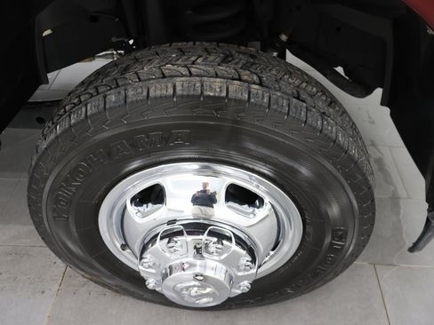 Used 2022 RAM 3500 Tradesman AWD/4WD image 3