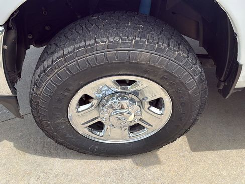 Used 2022 RAM 2500 Tradesman AWD/4WD image 8