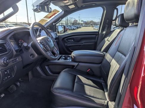 Used 2021 Nissan Titan PRO-4X w/ Pro-4x Convenience Package image 26