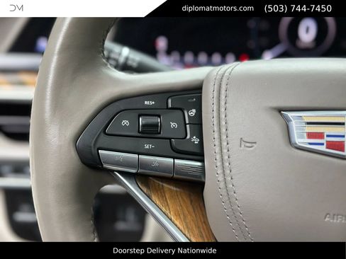 Used 2022 Cadillac Escalade ESV Sport Platinum w/ LPO, ONYX Package image 35