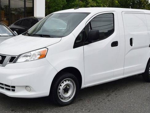 Used 2020 Nissan NV200 S w/ Back Door Glass Package FWD image 1