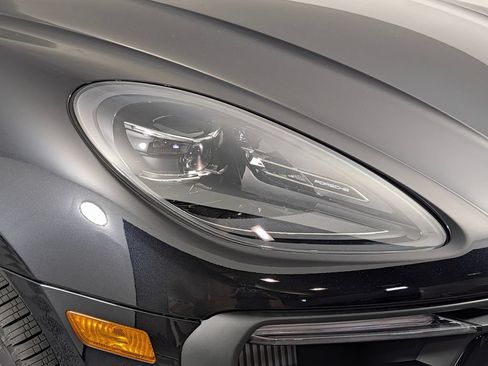 New 2026 Porsche Macan S AWD/4WD image 15
