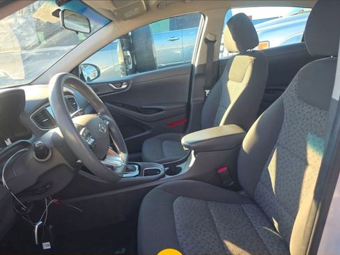Used 2019 Hyundai Ioniq Blue image 10