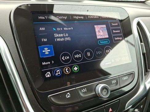 Used 2022 Chevrolet Equinox Premier FWD image 16
