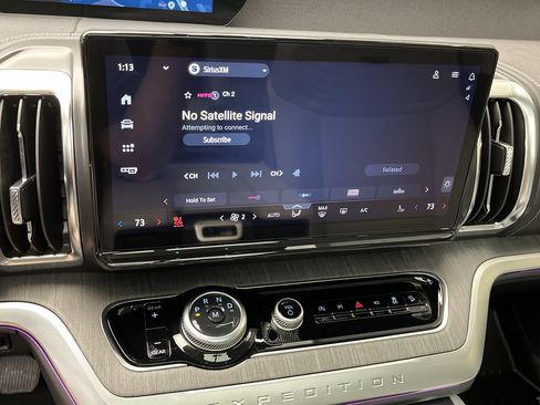 Certified 2025 Ford Expedition Platinum w/ Platinum Ultimate Package AWD/4WD image 22