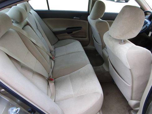 Used 2009 Honda Accord LX image 25