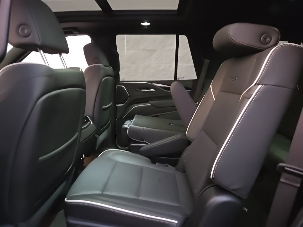 Certified 2024 Cadillac Escalade Sport w/ LPO, ONYX Package AWD/4WD image 22