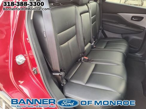 Used 2023 Nissan Murano SV image 24