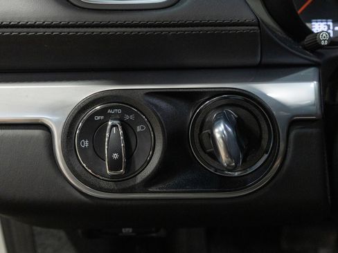 Used 2021 Porsche 718 Boxster RWD image 45