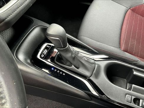 Used 2023 Toyota Corolla SE FWD image 19